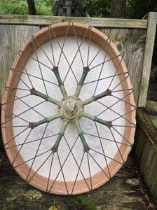 Medicijndrum Kangoeroe & Koe op ei-frame Wilg met groene opaal